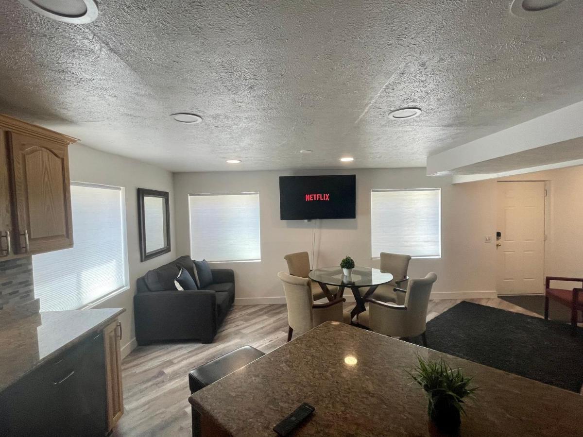 Modern Private Whole Unit 4 Bedroom Guest Suite King Bed Salt Lake City Exterior foto