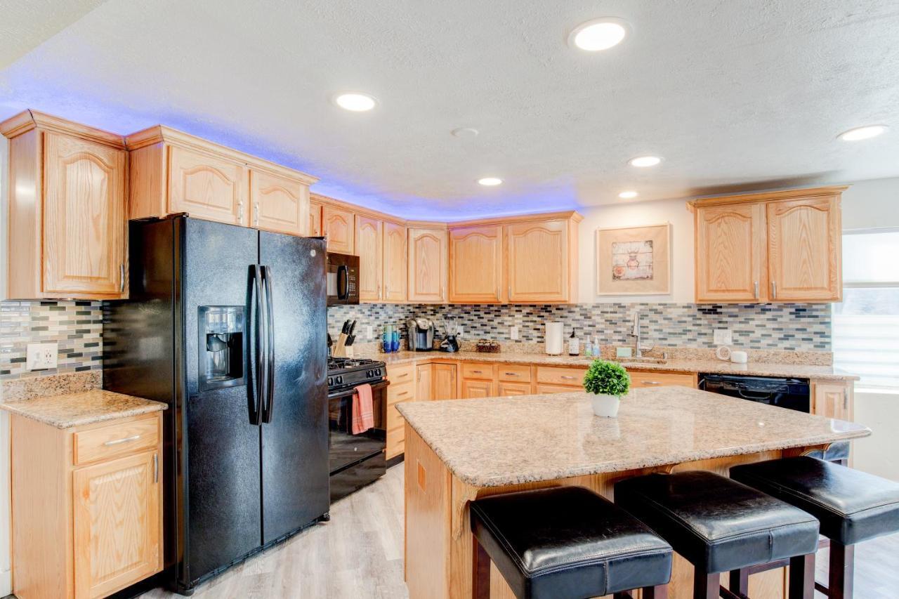 Modern Private Whole Unit 4 Bedroom Guest Suite King Bed Salt Lake City Exterior foto
